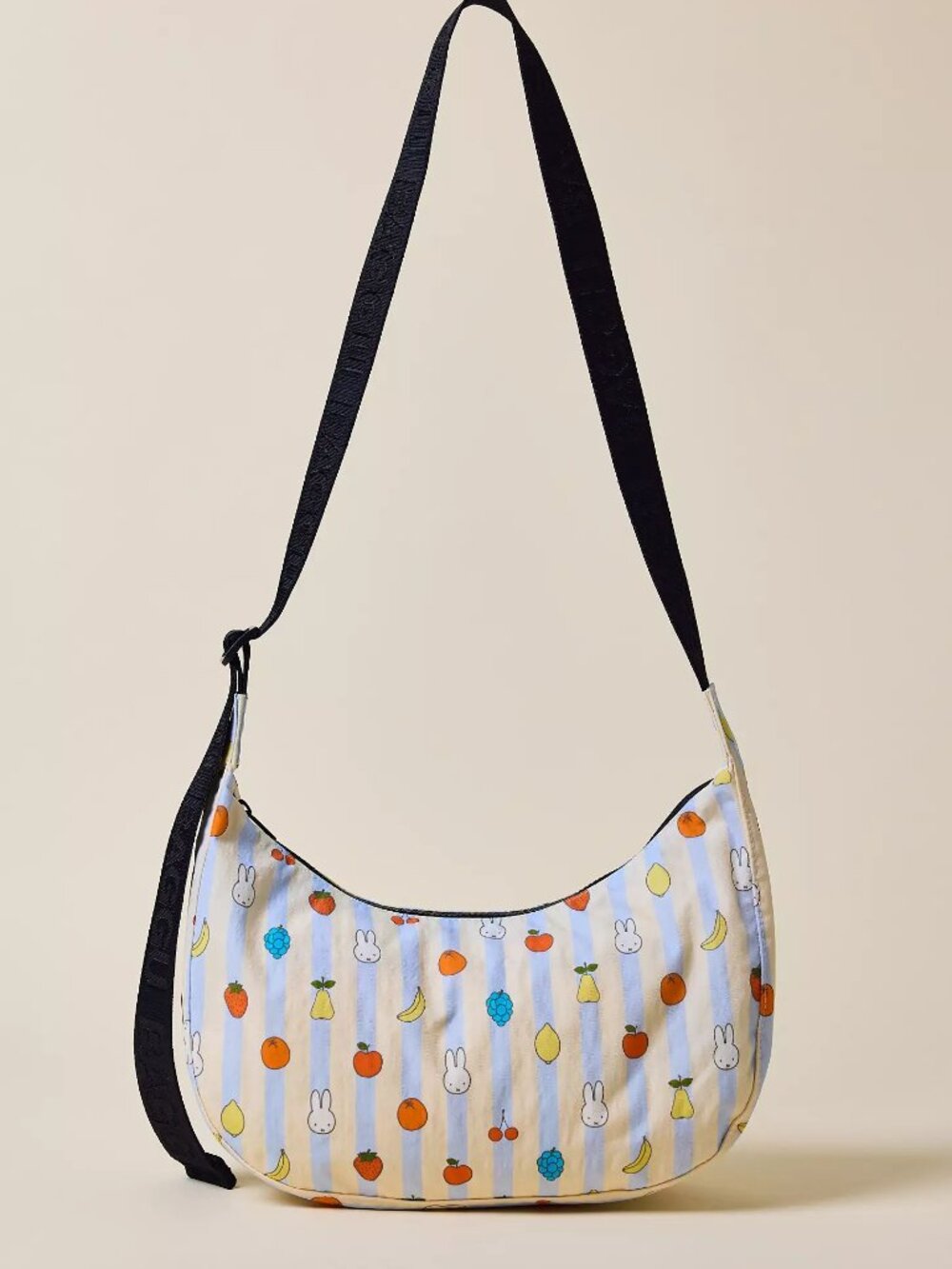 NWT Baggu Medium Crescent Bag - Picnic Stripes Miffy